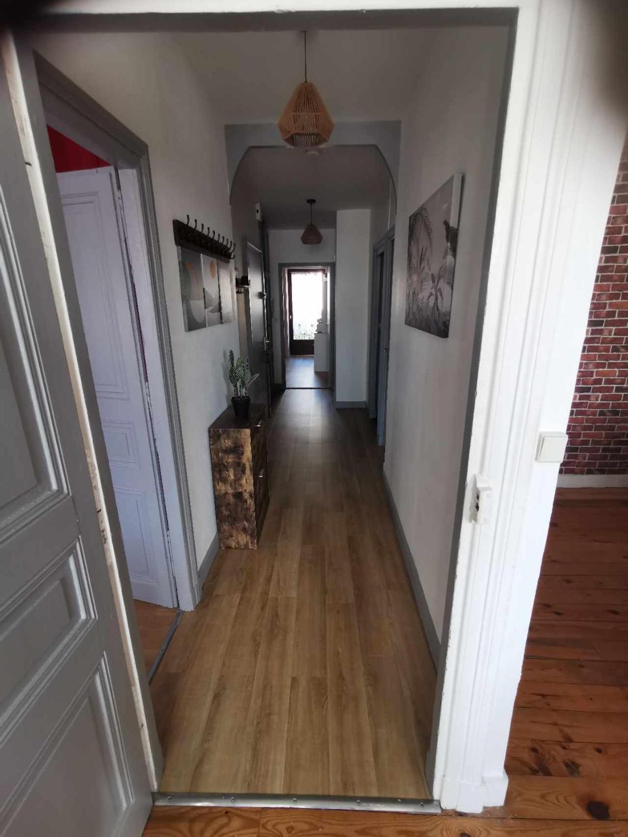 Bel Appartement De 1 A 7 Personnes Ambert Exterior foto